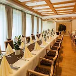 Hotel - Zum Ochsen Gmbh
