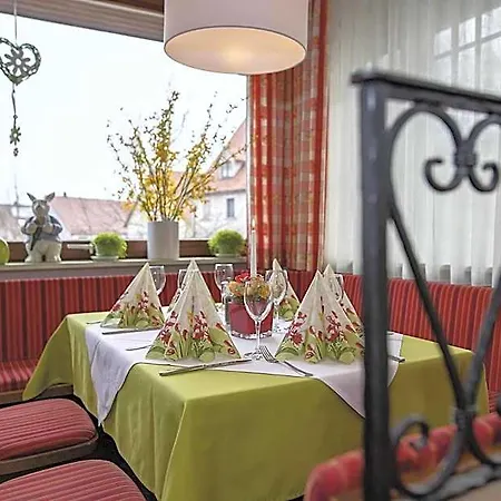 - Zum Ochsen Gmbh Hotel