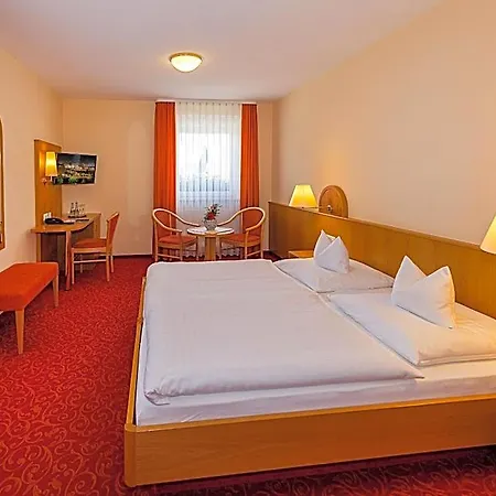 - Zum Ochsen Gmbh 3* Berghulen