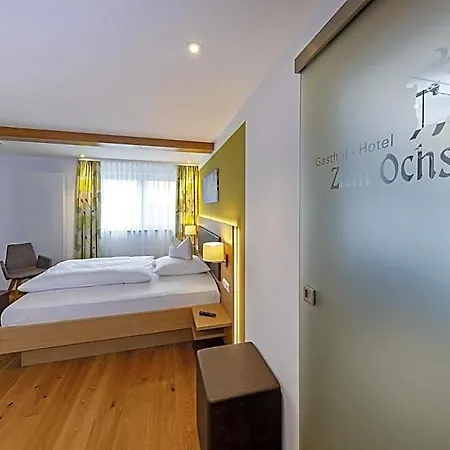- Zum Ochsen Gmbh Hotel