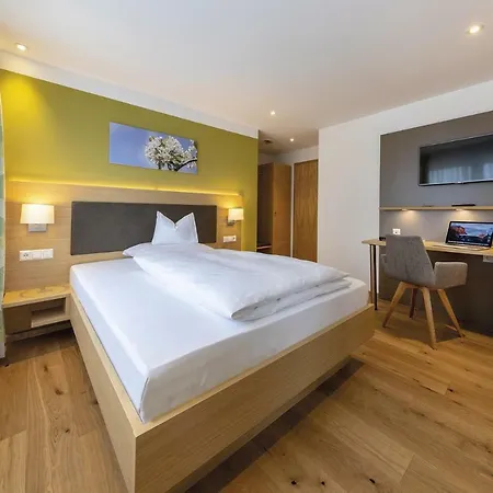 Hotel - Zum Ochsen Gmbh 3*