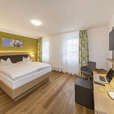 Hotel - Zum Ochsen Gmbh